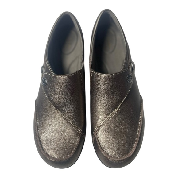 NWT Clarks Women’s Ashland Lane Leather Metallic Slip On Loafers - Picture 9 of 9
